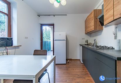 3 osobne pokoje i obozowa i balkon i