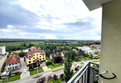 3 pokoje z widokiem na ślężę na nowym dworze.winda.