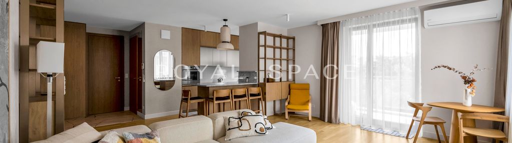 Apartament w patrii z balkonem na powiślu!
