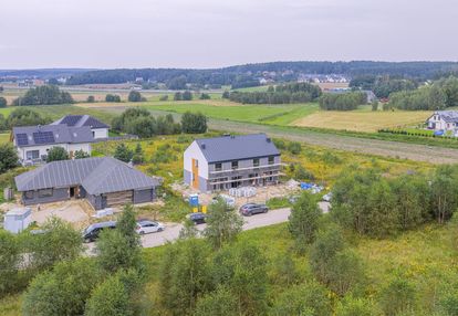Nowoczesny dom w zielonym otoczeniu 4 sypialnie
