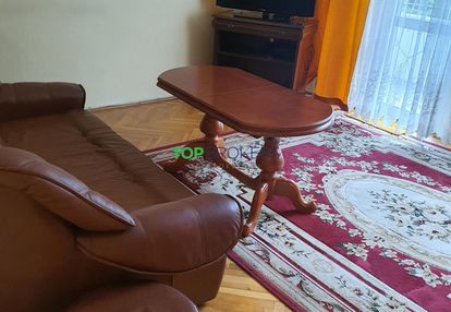 Komfortowe 3 pokoje obok metra