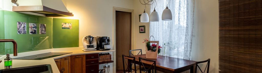 Kamienica przy dmowskiego, mieszkanie na sprzedaż.