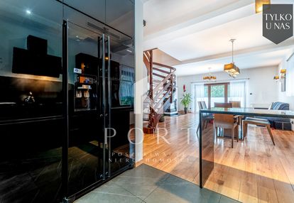 Wyjątkowy dom z pięknym ogrodem.