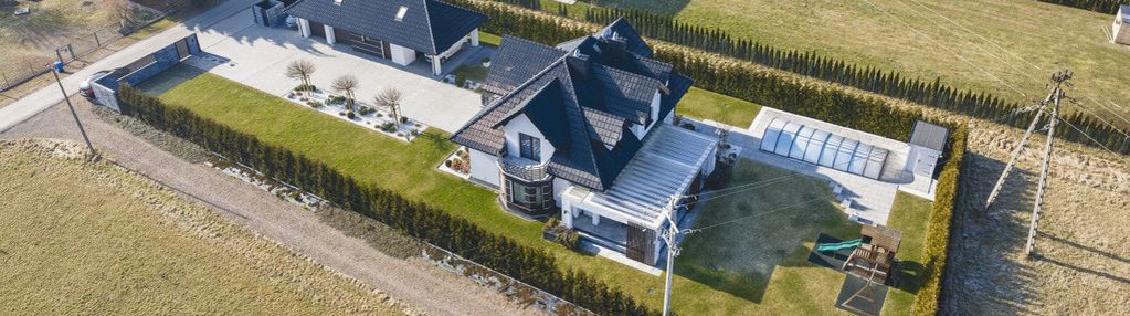 Wyjątkowy dom z basenem– wola zabierzowska