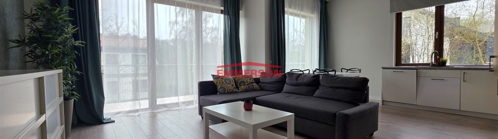 Kameralne osiedle, tereny zielone, miejsce post.