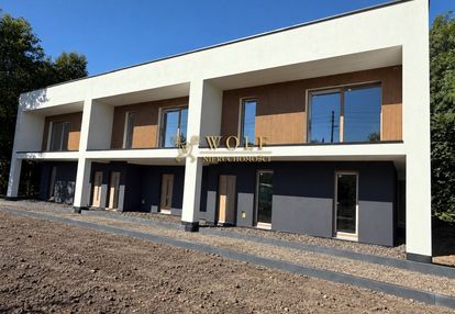 Nowoczesny apartament z ogródkiem w lasowicach