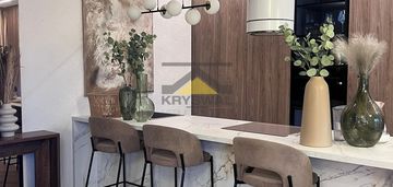 Apartament 93,5 m² z ogródkiem i 2 miejscami post.