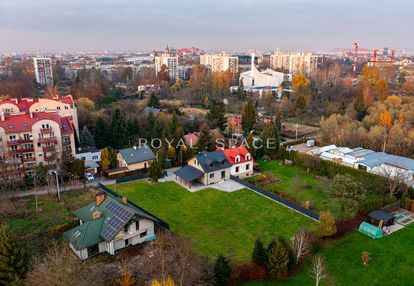 Dom z ogromną działką 1 km od ronda grunwaldzkiego