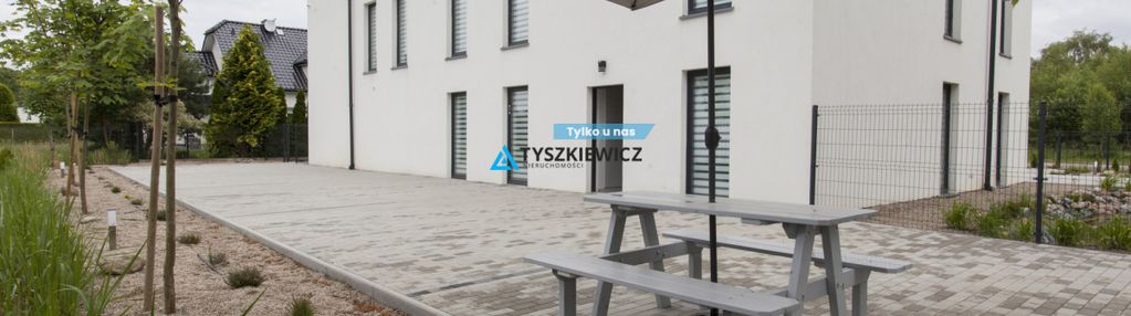 Obiekt handlowo-usługowy z pokojami na wynajem