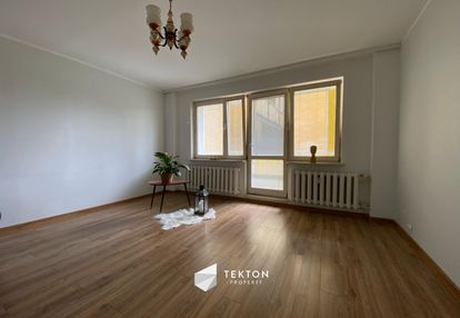 3 pokoje na wysokim parterze, os. chrobrego