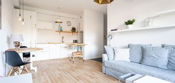 Klimatyczne, komfortowe, z ogródkiem i ochroną!