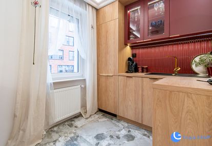 Nowe i 2 pok i parter i r.matecznego i