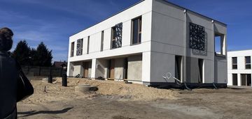 4 pokoje 78,93 m² | ogród 42 m² | jezioro i park