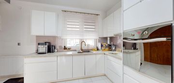 Na sprzedaż segment 79,59m2  z dużym ogródkiem