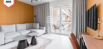 Nowe mieszkanie w centrum gdańska - balkon - hala
