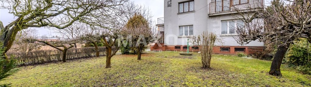 Dom na dużej działce michałowice reguły!