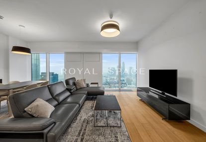 Złota 44 | jasny przestronny apartament