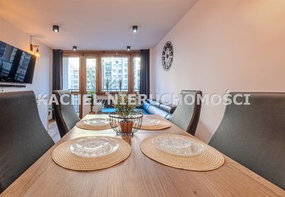 2 pokoje + garderoba ;) duża. do wejścia ;)