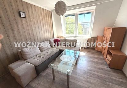 Dwupoziomowe mieszkanie na białym kamieniu