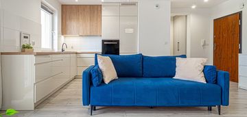 Nowe,szafy,wanna,balkon,parkingautobliskompk