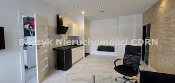 Ciekawe niewielkie mieszkanie w spokojnym miejscu