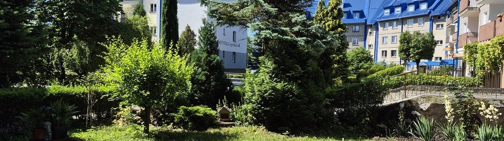 Rodzinne  mieszkanie  na „ słowikach”