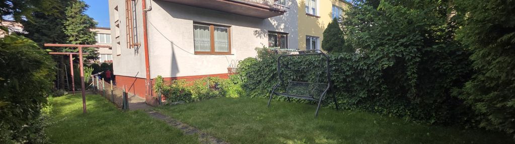 Połowa domu , ogród, piwnica  czyżkówko