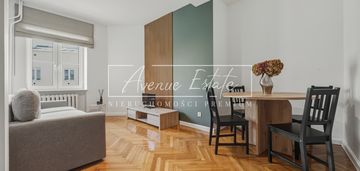 Pl. trzech krzyży | wyjątkowa kamienica