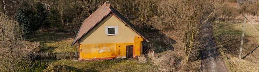 Dom z działką na sprzedaż