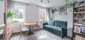 4 pokoje w kamienicy | hallera | ogródek
