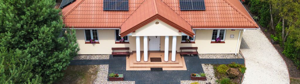 Dom 144 m2/ 4 pokoje/ fotowoltaika/działka 1110 m2