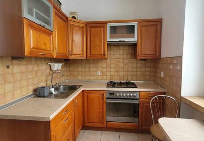 M-3, blisko jagiellończyków