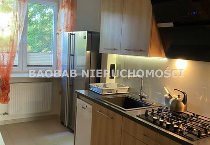 Wynajmę 3 pokoje al. niepodległości róg koszykowej