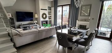 Przestronny i nowoczesny dom, garaż, ogród