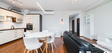 Duże mieszkanie z parkingiem | narutowicza