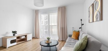 Przestronne 2 pokoje + taras