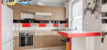 Kawalerka z dużym balkonem i miejscem parkingowym!