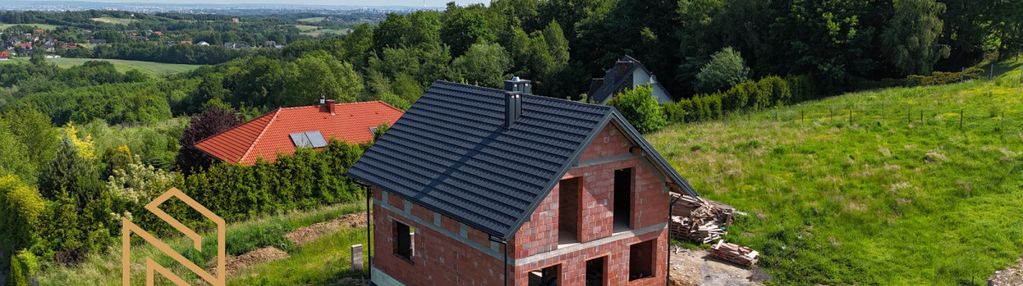 Dom z bajecznym widokiem na dużej działce