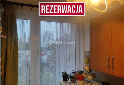 Kawalerka z jasną kuchnią os. na stoku