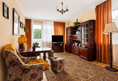 Karwiny | potencjał 3 pokoi | balkon z widokiem