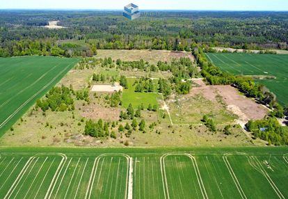 Ostrowin-działki przy lesie nieopodal jeziora.