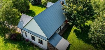 Dom  na obrzeżach krynicy- zdrój