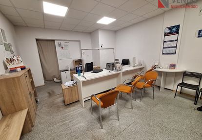 Kamienica w centrum pobiedzisk