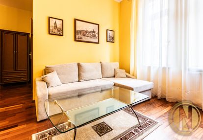 Mieszkanie 38 m2 | zwierzyniec | 3200 pln | eng