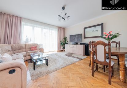 Ciche 3 pokoje, kamienica, balkon, śródmieście