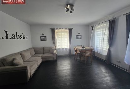 Do wynajęcia kawalerka w cieplicach!
