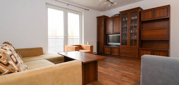 Sprzedaż|kawalerka|winda|miejsce postojowe w hali