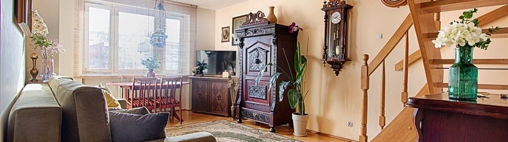 Dwupoziomowe mieszkanie - poczuj się jak w domu