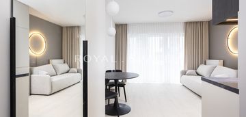 Nowoczesna kawalerka przy parku | belg