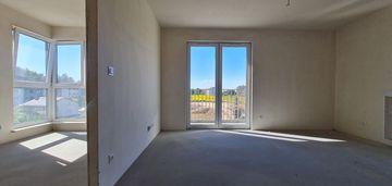 Narożne komfortowe mieszkanie, ostatnie piętro
